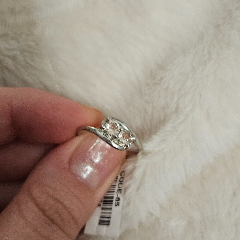 Genuine morganite ring